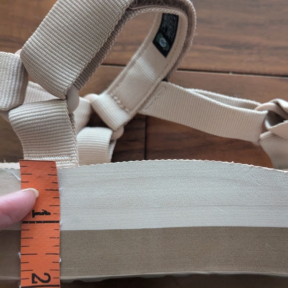 Teva Flatform Universal Sandals Size 9 Maple Sugar/Lion - Picture 5 of 6